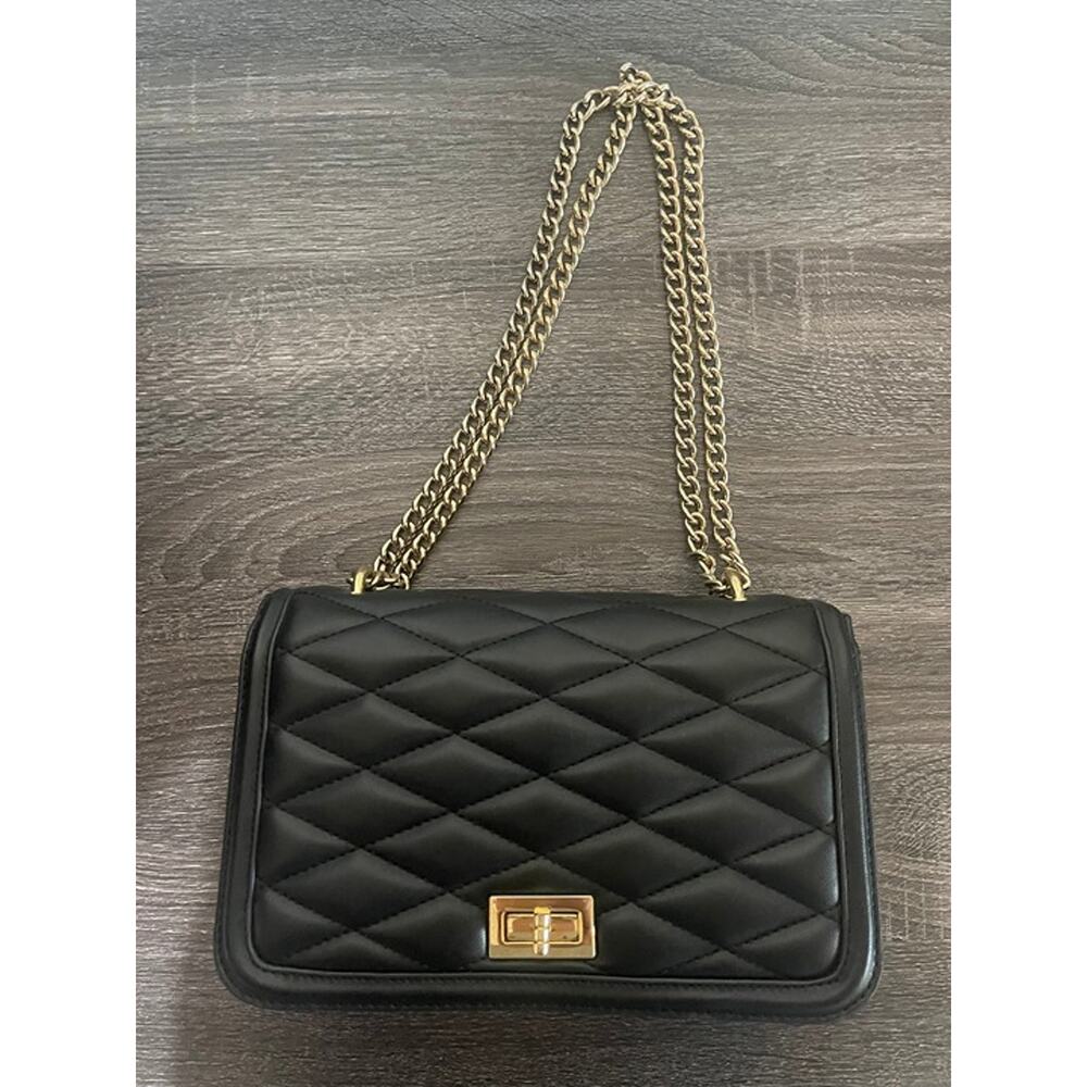 Express Quilted Chain Strap Shoulder Crossbody Bag Black Gold Turn Lock USED